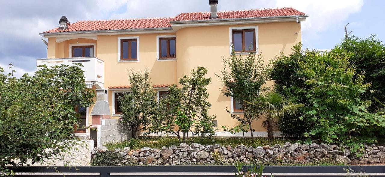 Apartman Paola Apartamento Malinska Exterior foto