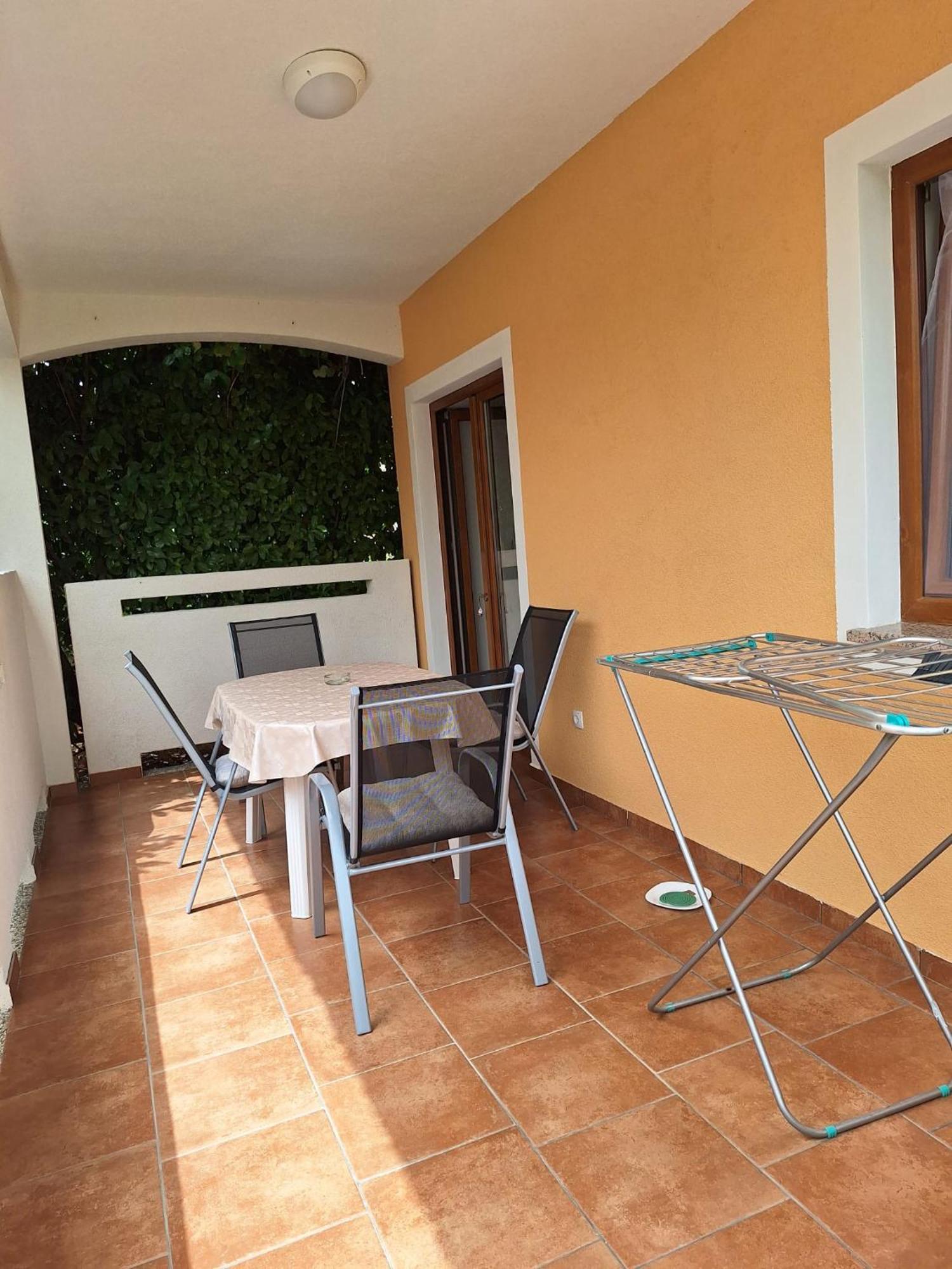 Apartman Paola Apartamento Malinska Exterior foto